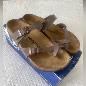 Women’s Birkenstock Mayari Mocha Sandal Size 8